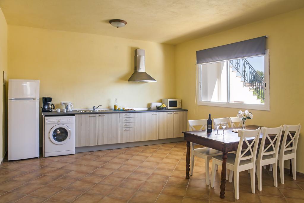 ל'אסטרטיט Rvhotels Apartamentos Heemstede מראה חיצוני תמונה